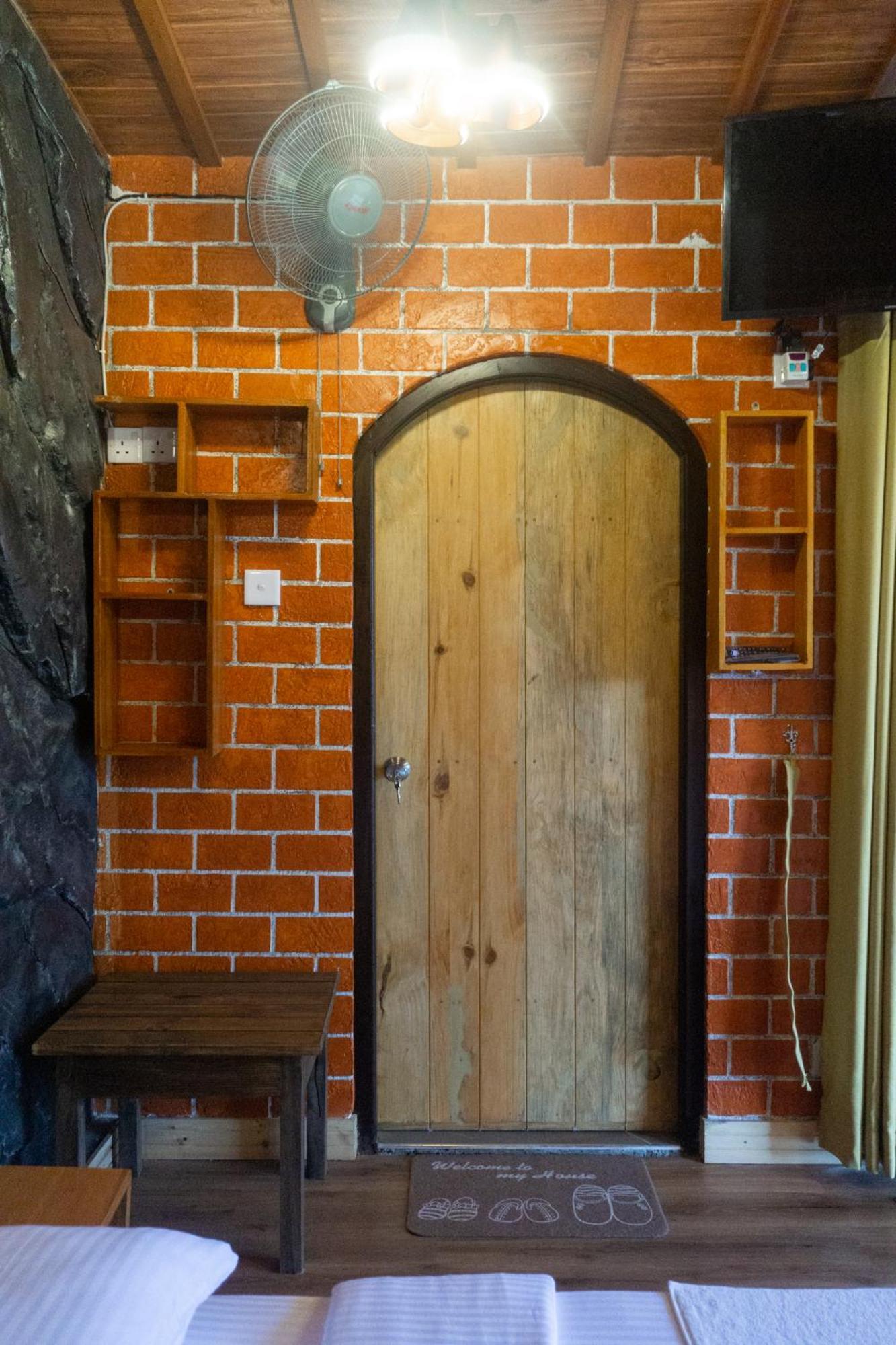 مبيت وإفطار إيلا Hobbit Hole Hideaway المظهر الخارجي الصورة